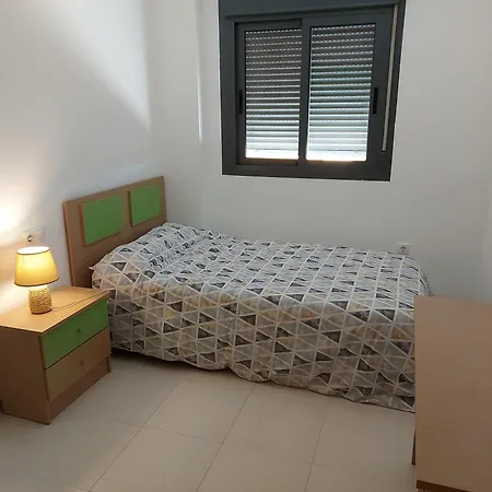 Acogedor Piso De 2 Con Aparcamiento *