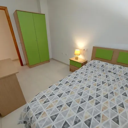Acogedor Piso De 2 Con Aparcamiento Apartment *