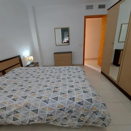 Apartment Acogedor Piso De 2 Con Aparcamiento
