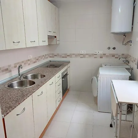 Apartment Acogedor Piso De 2 Con Aparcamiento